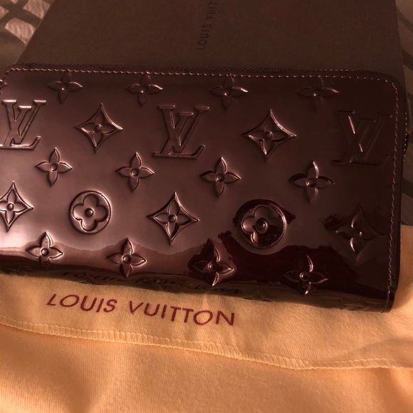 BRAND NEW Louis Vuitton Zippy Wallet Monogram - Picture 2 of 6